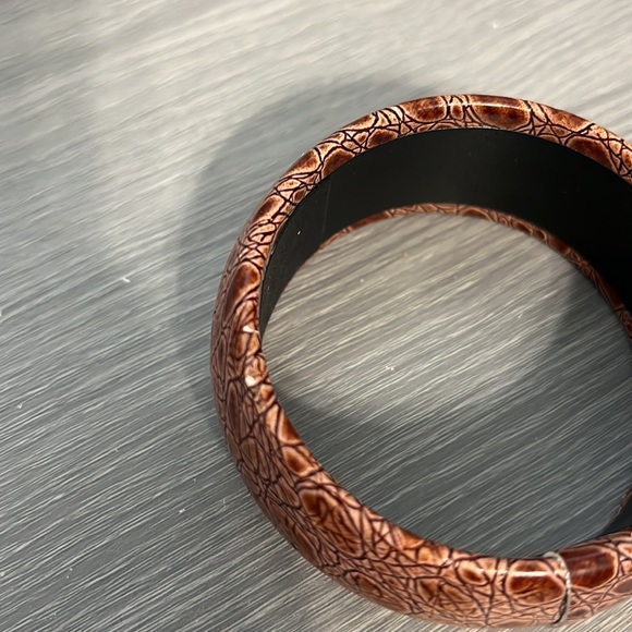 Vintage Brown Reptile Print Bangle Bracelet - Picture 6 of 9